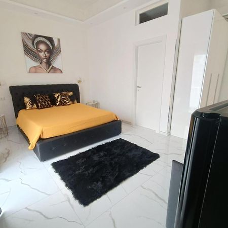 Casa Colella Bed and Breakfast Porto Cesareo Eksteriør billede